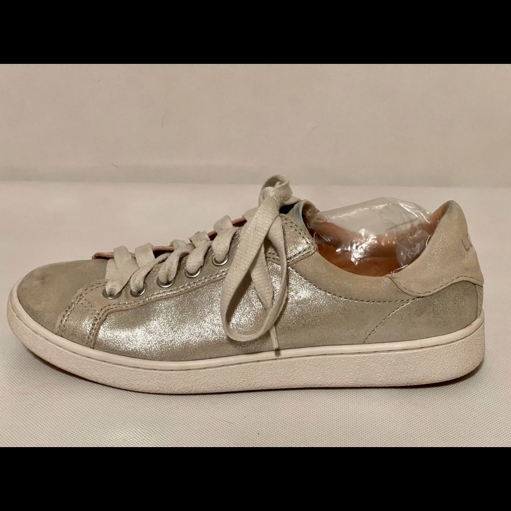 UGG Milo Stardust Trainer Sneaker Size 8